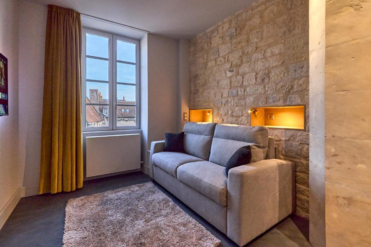 נבר Appartement Montagnon - Les Suites Du Palais - Classe 4 Etoiles, Parking Prive, Vue Cathedrale, 3 Chambres, Primo C0Nciergerie מראה חיצוני תמונה