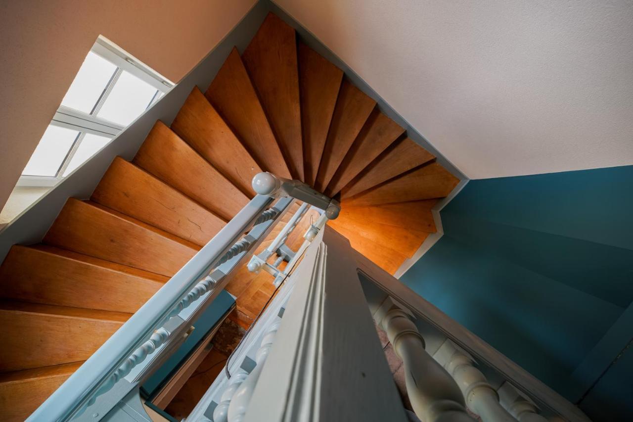 נבר Appartement Montagnon - Les Suites Du Palais - Classe 4 Etoiles, Parking Prive, Vue Cathedrale, 3 Chambres, Primo C0Nciergerie מראה חיצוני תמונה