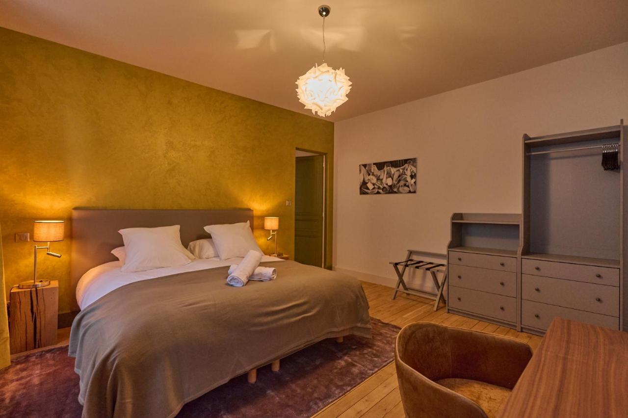 נבר Appartement Montagnon - Les Suites Du Palais - Classe 4 Etoiles, Parking Prive, Vue Cathedrale, 3 Chambres, Primo C0Nciergerie מראה חיצוני תמונה